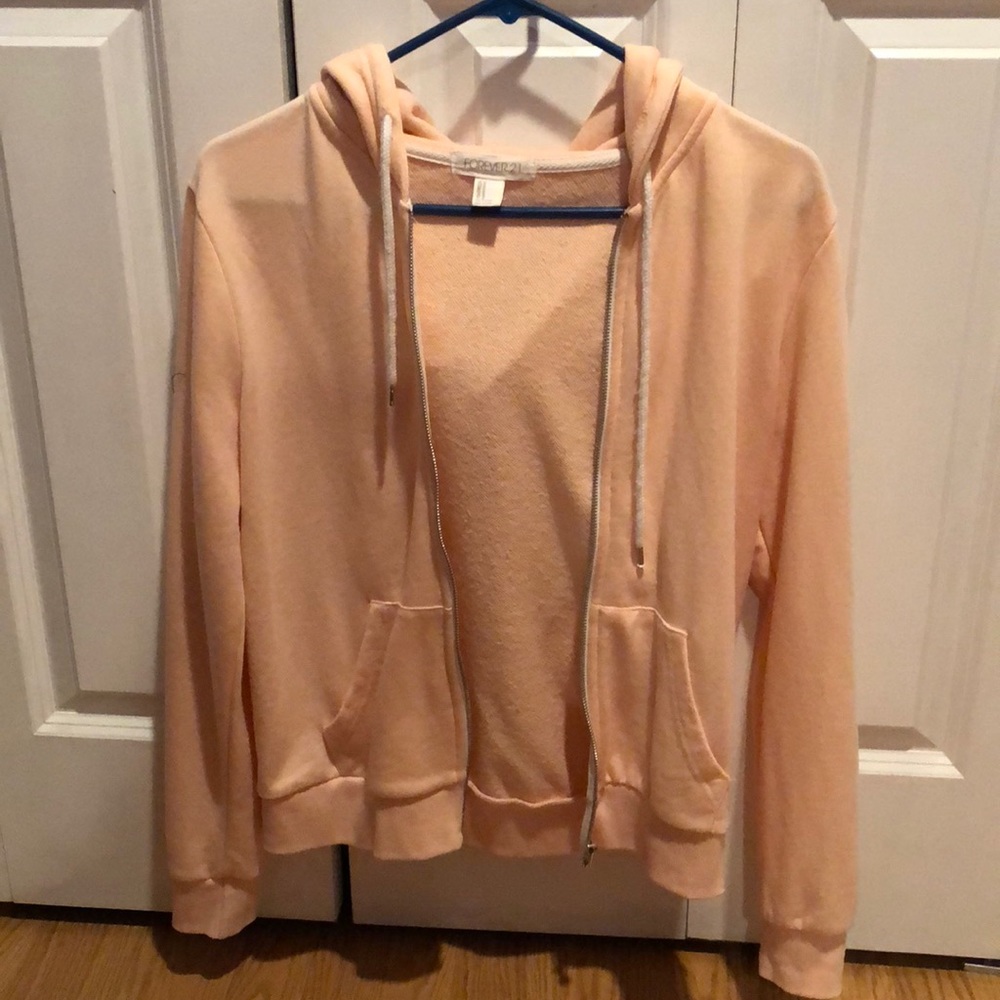Sweater/ hoodie
